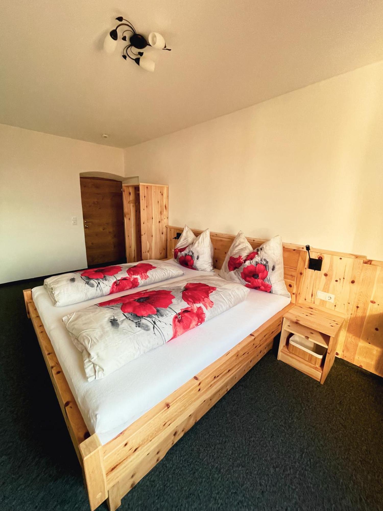 Gasthof Franziskibad Bad Haering Phòng bức ảnh
